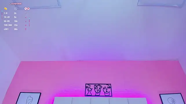 charlotte_kisss