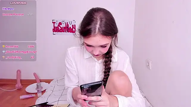 Michelle_Melnss live cam on StripChat