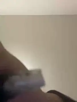 crisfootlicker on Stripchat