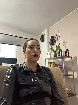 julieta_misstres