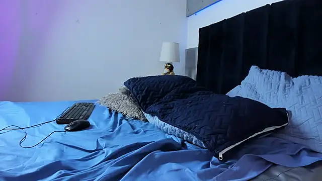 melanie_roux__