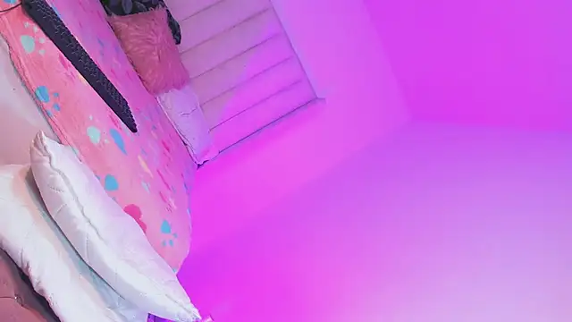 Keily_Tsx1