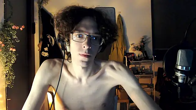 LovesomeCookie on Stripchat