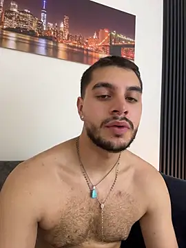 AmadeoWild live sex cam