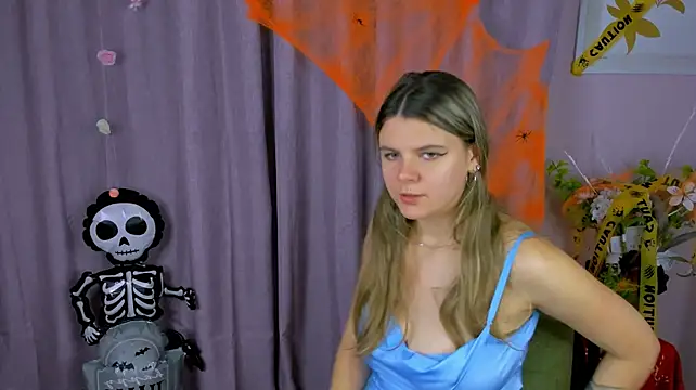 Zorianaa live cam on StripChat