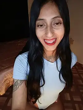 Im_Kloe_ live cam on StripChat