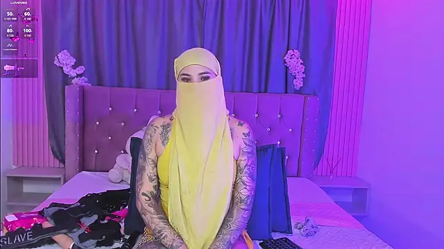 Nayla-Mouna