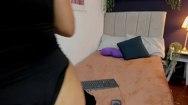 Natasha_Brm