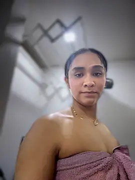 Isabella-Teen