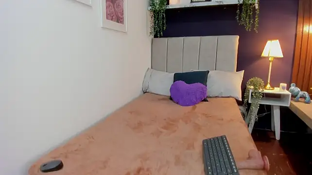 Natasha_Brm