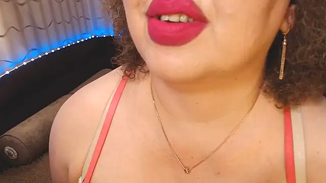 BustyKatty