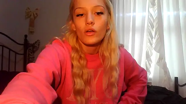 kaci_brooke