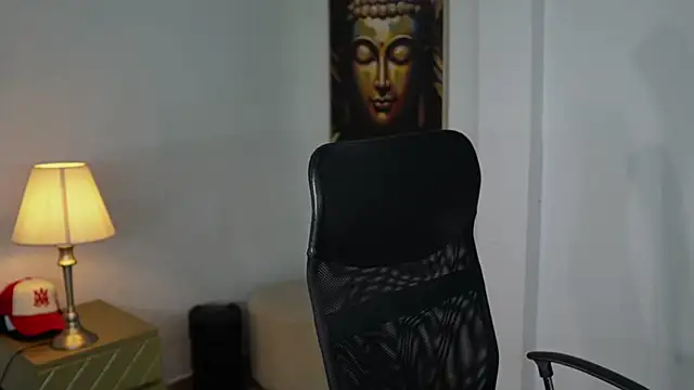 Hazzan_Velez live sex cam