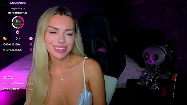 Ayla__Demir