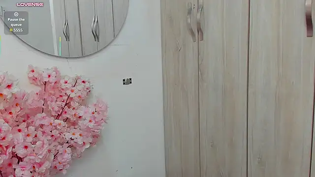 pinky_f00x