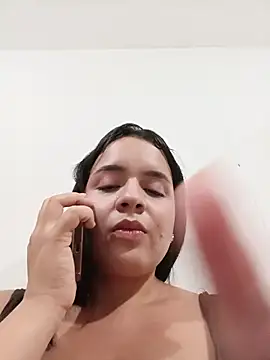 Julieth_hot-69
