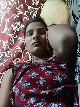 Hot-Nisha01