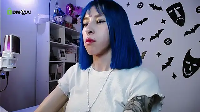 dakota_senju (F young) - ☾⋆⁺₊🩵 shots and wet pussy