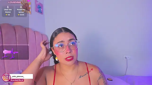 antonelllepiercee webcam