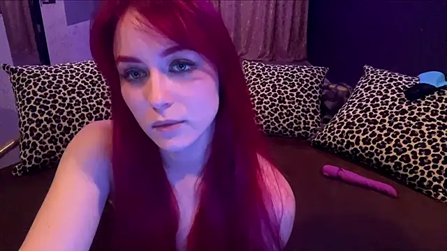 MaryRedHead webcam