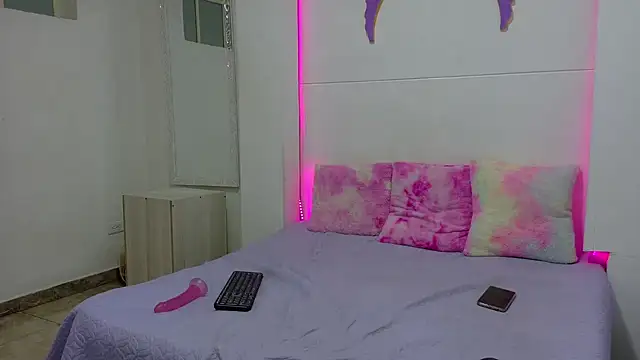 SamanthaLaurent