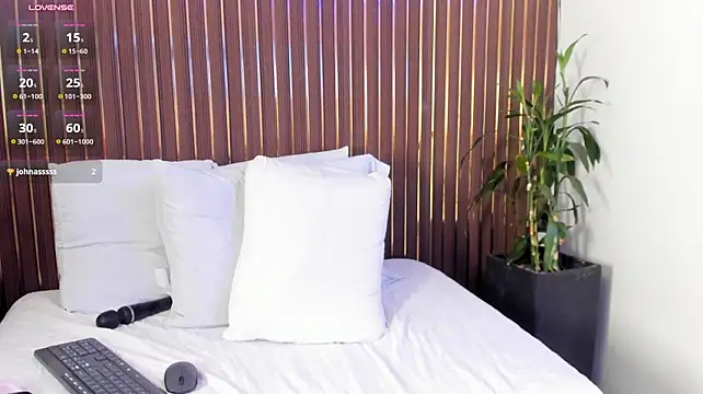 mia_pineda