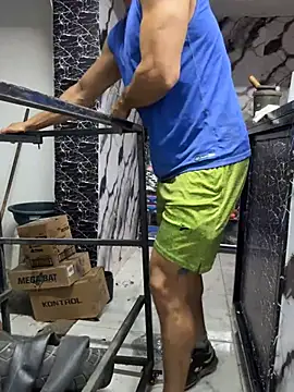 Paul22cm- live sex cam