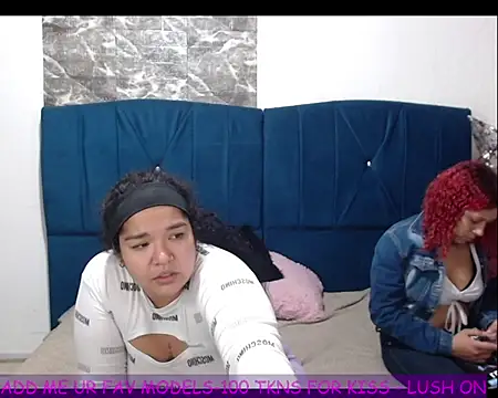 LITTLEJULES live cam on StripChat