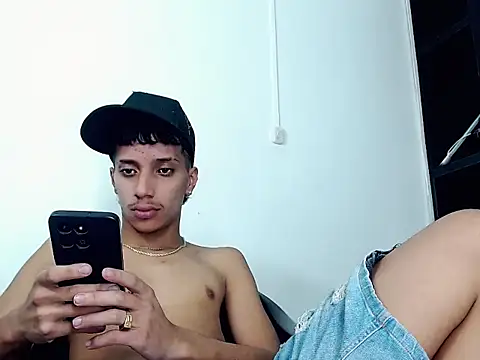 brayan__hot__ live cam on StripChat