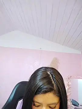 Kaii_miler__ live cam on StripChat