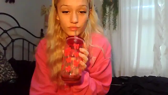 kaci_brooke