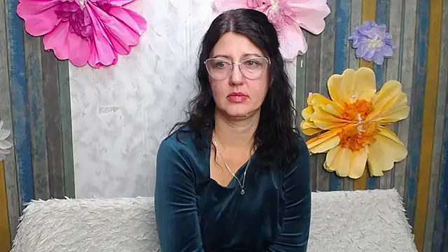 RoseHille live cam on StripChat