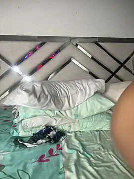 maybelline69 webcam