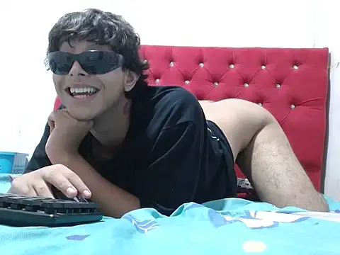 narcismoxmoon (M twink) - Shove 20 cm dildo in my ass