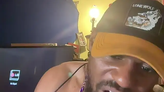 orange_face_inward (Ask my age) - HAPPY THURSDAY! CAN I MAKE U WET W/BBC?!