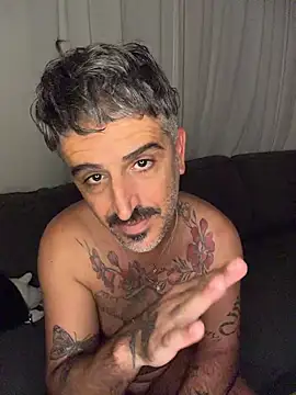 neverland69 (Ask my age) - smell and taste the devil's ...🔥❤️🔥 !