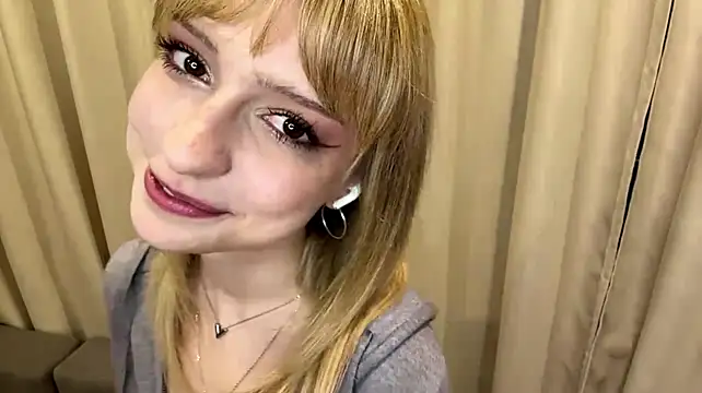 deenaashraf's live room
