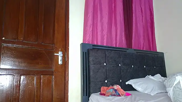alicia_cake webcam
