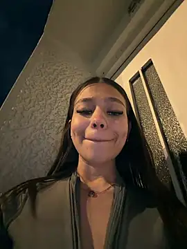 Alyshanon18