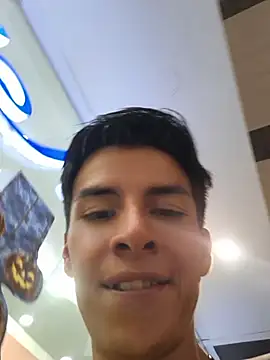 ZaneHoward live sex cam