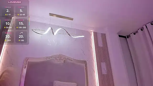 Claire_Vega