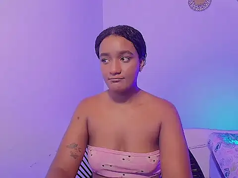 millysweetass live cam on StripChat