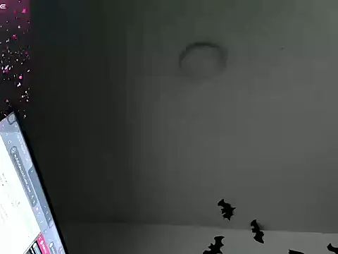Velvet_Roseee