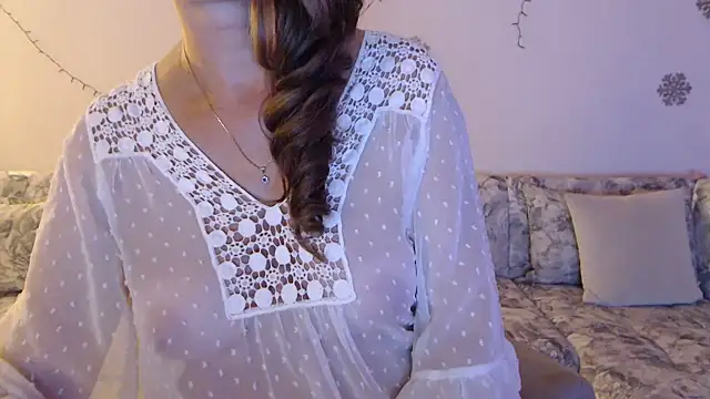 YourfantasyGiuly live cam on StripChat