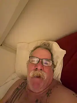 Caesar_Baxter live cam on StripChat