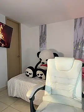 Janettcruz webcam