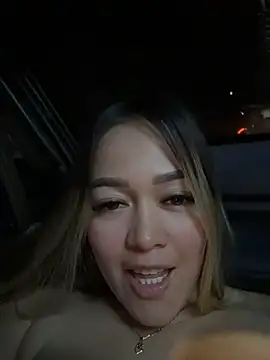 Danielavegax live sex cam