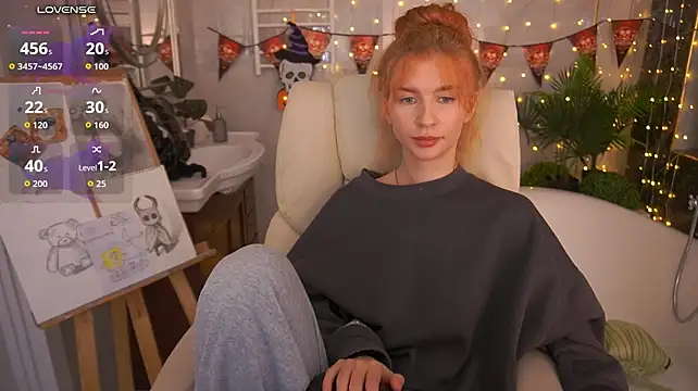 Nicol_Moonn live cam on StripChat
