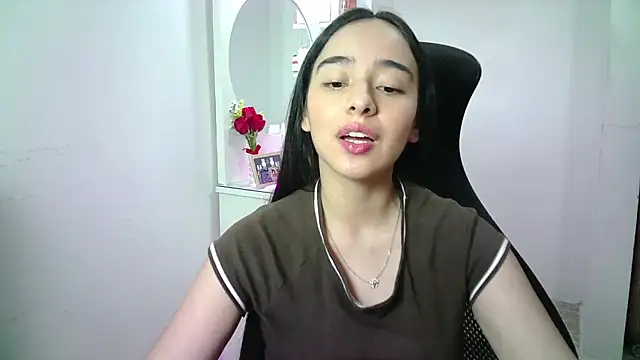 aineangeel live cam on StripChat