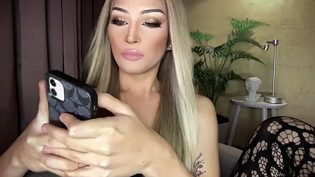 Alicegreenexx